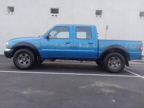 FORD RANGER 2.3 XLT 16V 4X2 CD GASOLINA 4P MANUAL